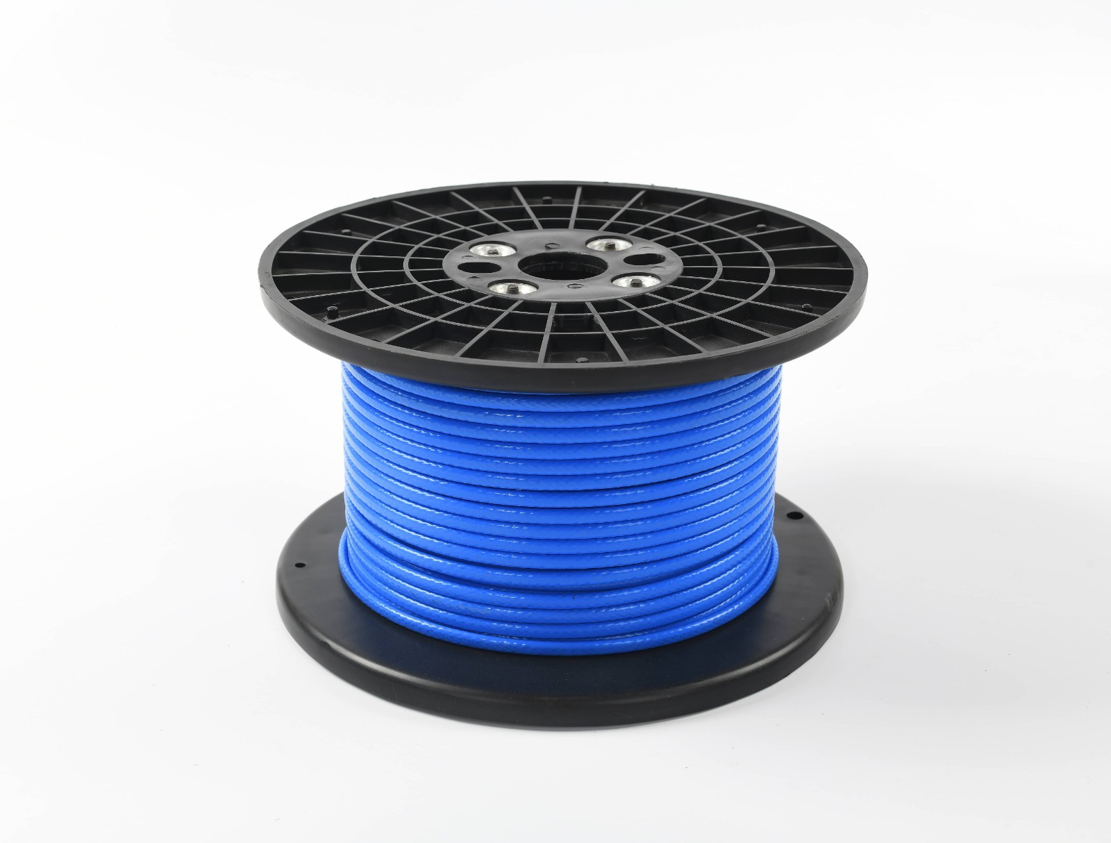 Комплект саморегулирующегося нагревательного кабеля для защиты труб от замерзания