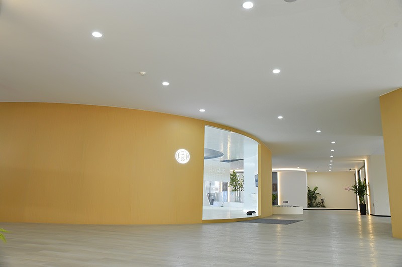 Проверка и испытание теплоизоляционных материалов для электронагревательных систем перед установкой.